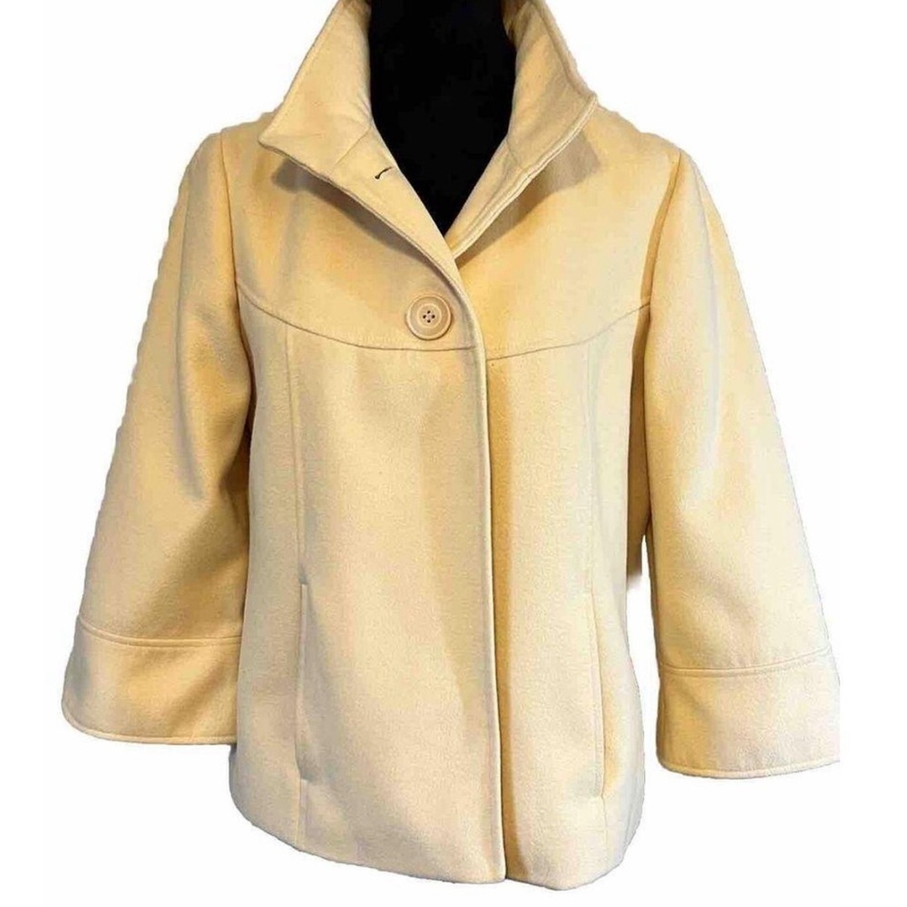Chico’s  Women Pale Yellow Felt 3/4 Sleeve Swing Jacket size 1